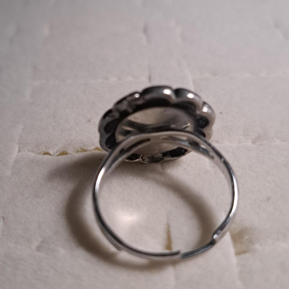Silver Tone Flower Ring Adjustable Band White Cabochon Boho Floral - Picture 3 of 4